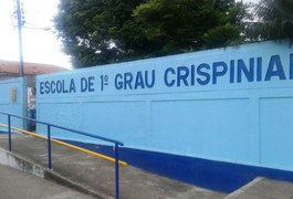 Escola municipal é invadida e tem televisão levada, em Arapiraca