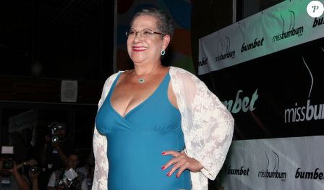 Ex-BBB dona Geralda vence concurso Miss Bumbum Melhor Idade: ‘Feliz’