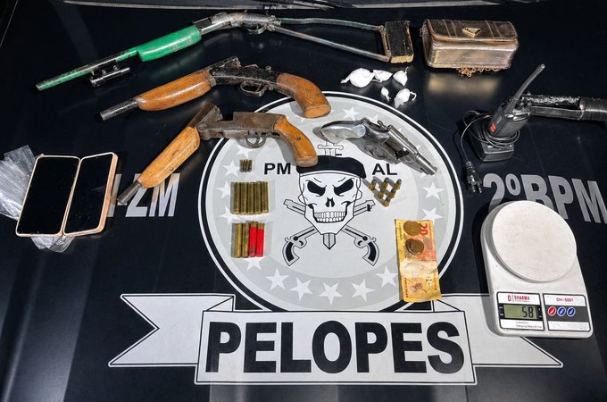 2º BPM PELOPES realiza duas prisões por porte ilegal de arma e tráfico em Murici e União dos Palmares
