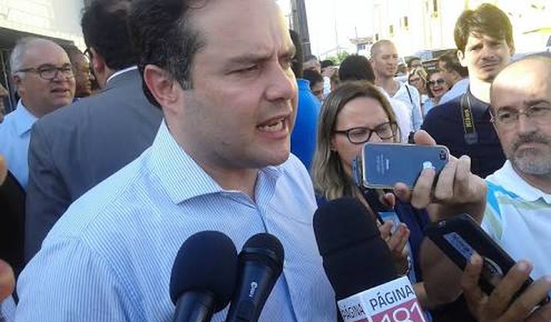 Renan diz que polícias trabalham para punir culpados de atentado em Batalha