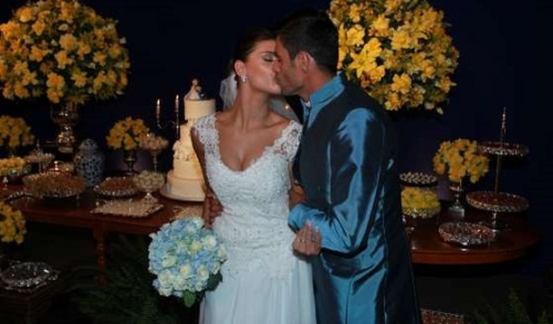 Confira as fotos da cerimônia de casamento dos Ex-BBBs Franciele e Diego