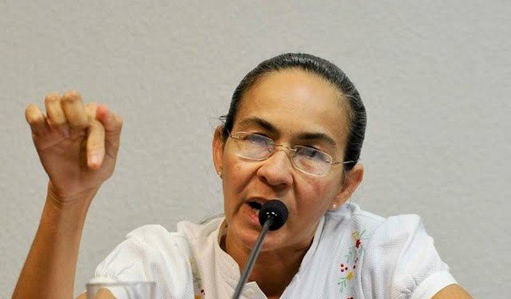 Retorno de Heloísa Helena ao Congresso promete agitar cenário político e expor crise interna na federação PSOL/Rede