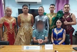 Policiais se disfarçam de drag queens para prender suspeito de tráfico de drogas