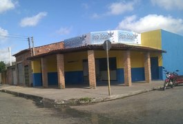 Bandido rouba R$ 5.200 da granja Santa Helena, no bairro Brasília, em Arapiraca