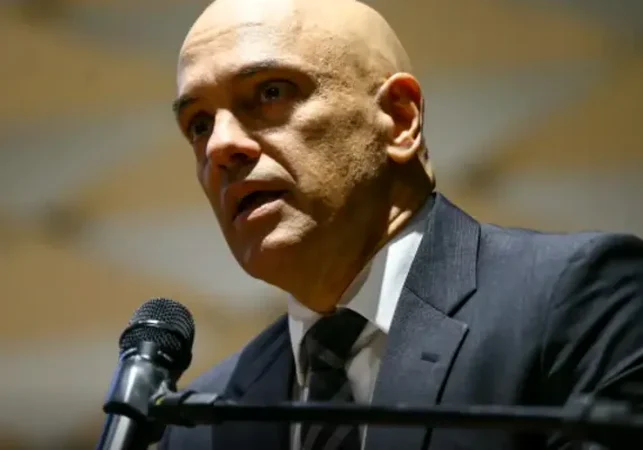 Vorcaro diz a Moraes que tem 'dívida de vida' com ministro e agradece por 'tudo', aponta PF