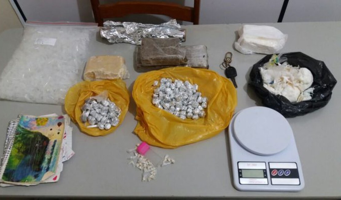 Três pessoas são presas por tráfico de drogas em Maceió