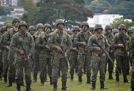 Militares deverão ser incluídos em regime único da Previdência, diz Padilha