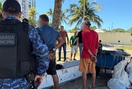 Dupla é presa suspeita de receptação com cabos de energia na orla de Maceió