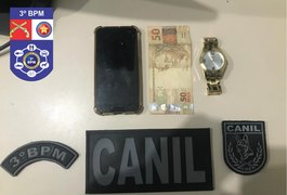 Dupla é detida em flagrante após roubar celular e relógio em Arapiraca