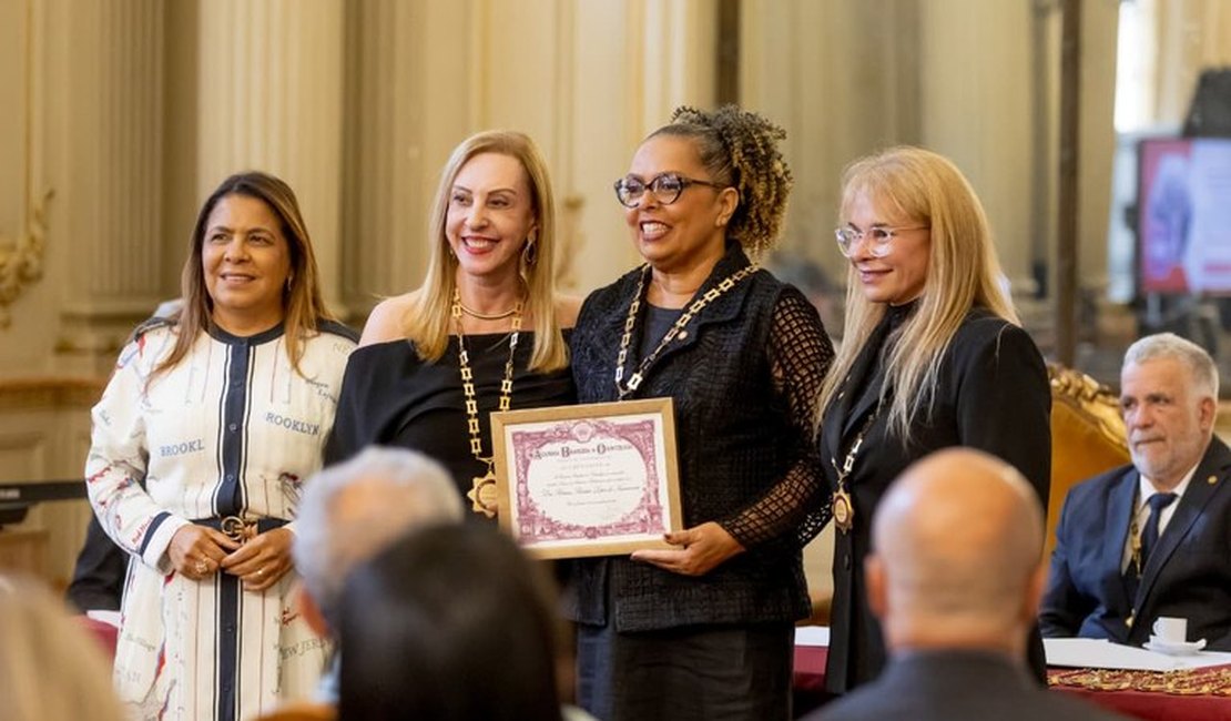 É da Ufal a primeira alagoana a integrar a Academia Brasileira de Odontologia