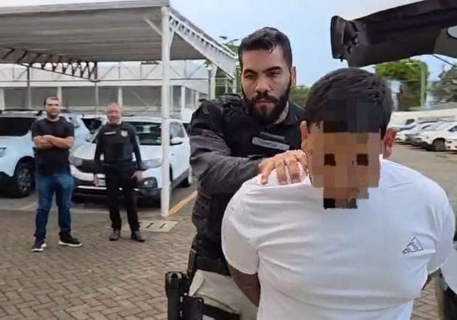 Ataque com explosivo entre torcidas deixa quatro feridos e leva à prisão de suspeitos em Maceió