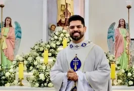 Padre some antes de missa e é achado morto na casa paroquial