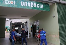 Hospital de Emergência do Agreste atendeu 143 vítimas de acidente de trânsito no fim de semana