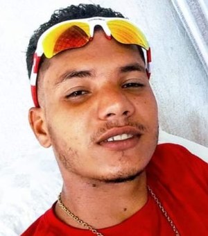 Jovem de 20 anos é morto a tiros ao ter casa invadida por criminosos, em Junqueiro