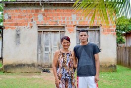 Sem o salário de Gleici do ‘BBB’, família vive de doações