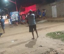 Homem é golpeado com facada no pescoço e polícia prende autor em ação rápida, em Delmiro