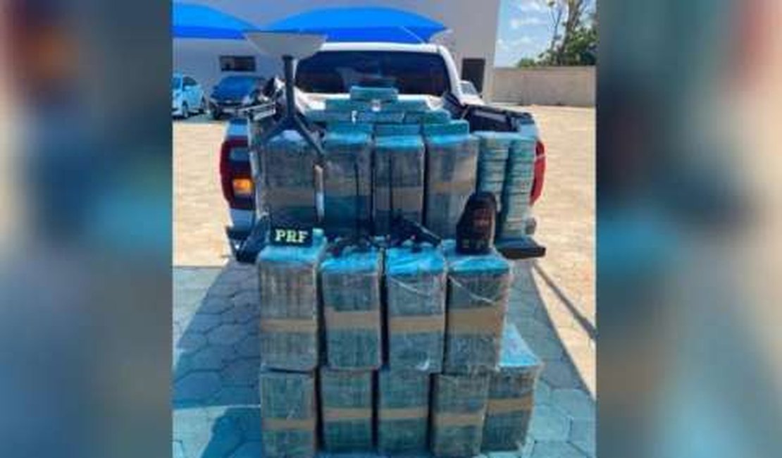 Avião carregado com quase meia tonelada de drogas invade fazenda do cantor Leonardo