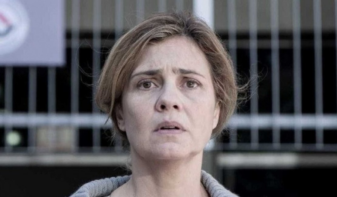 Adriana Esteves relembra depressão: 'Os anos mais difíceis'