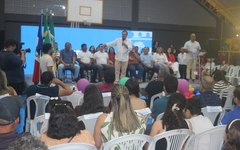 Luciano Barbosa entrega praça e ginásio de esportes no Jardim das Paineiras