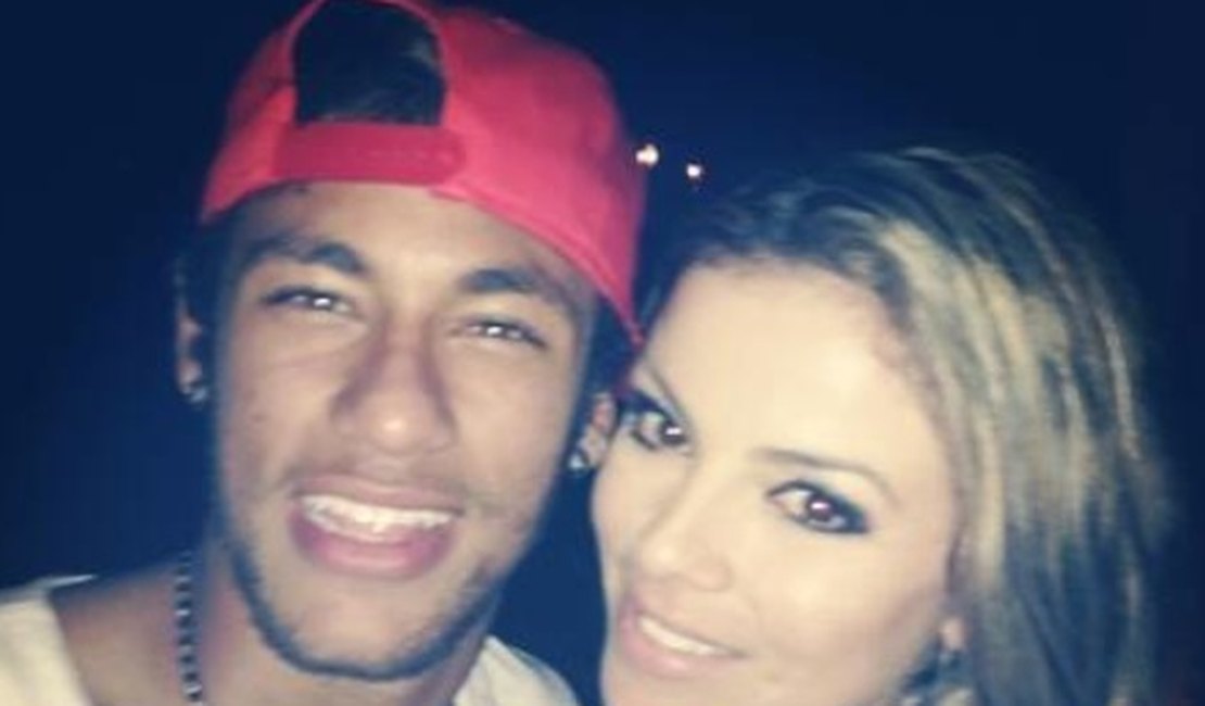 Bruna Marquezine bate o pé para não perdoar Neymar e ainda quer dar o troco