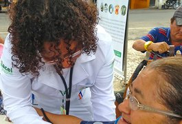 Laboratório promove ação educativa no Dia de Combate ao Colesterol em Arapiraca