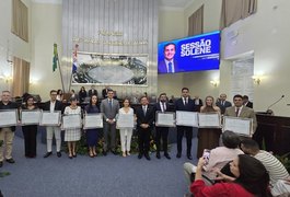Covid-19: profissionais que atuaram na pandemia são agraciados com a comenda Doutor Hélvio Auto