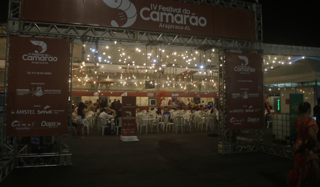 VÍDEO: Noite da quinta-feira marca primeiro dia do Arapiraca Agro Show e do IV Festival do Camarão
