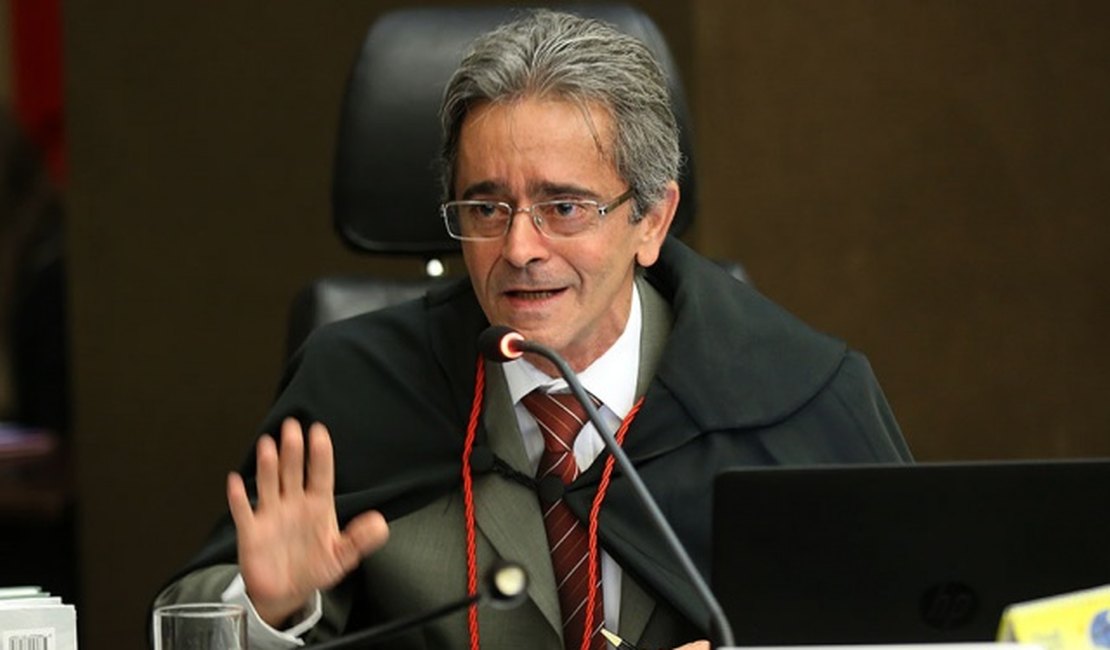 Município de Igaci tem contas bloqueadas para custear cirurgia de adolescente