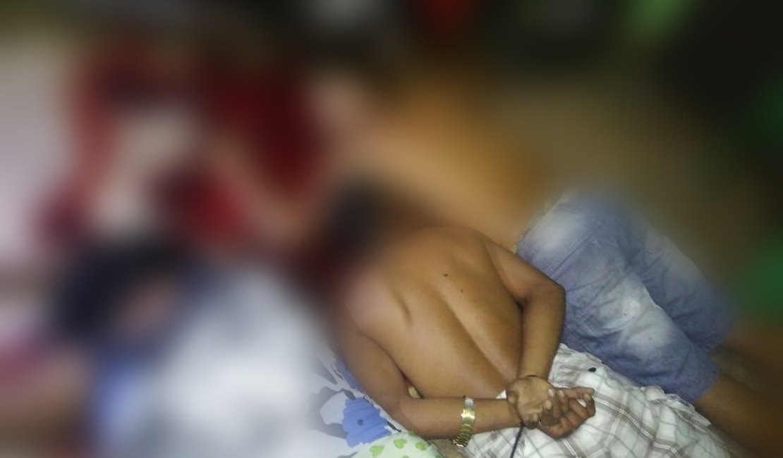 Bandidos executam três pessoas a tiros em uma residência, em Teotônio Vilela
