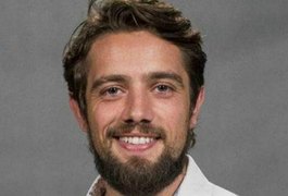 Rafael Cardoso leva calote de ex-funcionário e responde a processo