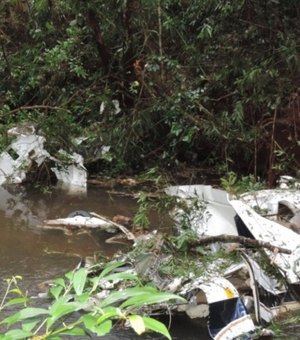 Casal e filhas morrem em acidente com avião de pequeno porte, no Paraná