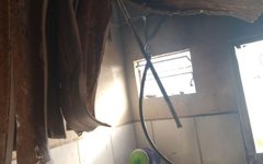 Incêndio em residência em Palmeira dos Índios