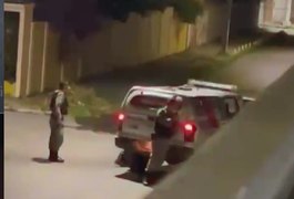 Sargento da reserva troca tiros com a Polícia, após desobedecer ordem de parada, em Delmiro Gouveia