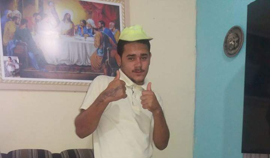 Bandidos invadem clínica e matam menor em Palmeira dos Índios