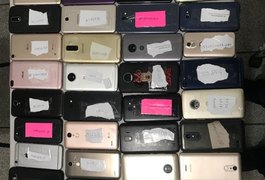 Operação policial apreende mais de 40 celulares roubados