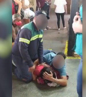 Vídeo. Mulher ateia fogo em motorista de ônibus por ele zombar de seu mau hálito