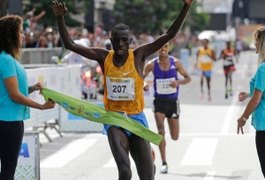 Africanos mantêm domínio, vencem a São Silvestre, e jejum brasileiro segue