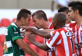 Federação Alagoana de Futebol suspende partida entre Murici e CRB