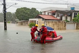 Tempestades em PE deixam quatro mortos e mais de mil desalojados