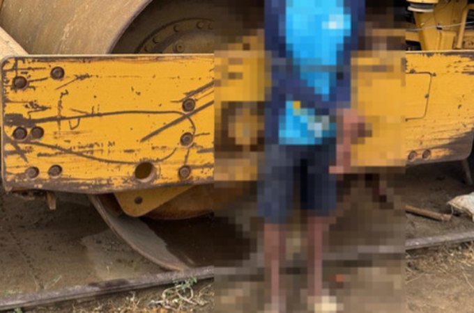 Homem tenta furtar bateria de máquina na antiga estação ferroviária e acaba amarrado, em Arapiraca