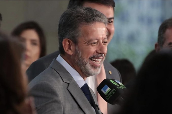 Pré-candidato ao Senado, Arthur Lira tem apoio da maioria dos prefeitos do MDB no Sertão de Alagoas