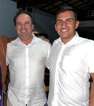 Presidente da Câmara parabeniza prefeito de Arapiraca pelo seu aniversário