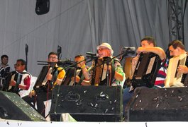 Live “Sanfonas e Versos” realiza homenagem ao mestre Afrísio Acácio em seus 72 anos