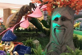 Insetos gigantes invadem Arapiraca Garden Shopping em mostra animatrônica
