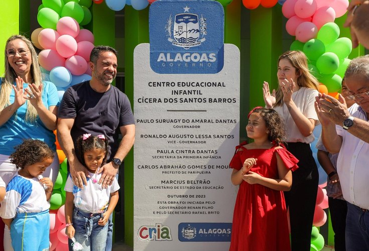 Paulo Dantas entrega Creche Cria e obras do Minha Cidade Linda em Paripueira