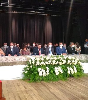 Assista ao vivo a cerimônia de posse de Luciano Barbosa, prefeito eleito de Arapiraca