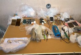 Revista no Presídio Baldomero Cavalcanti apreende celulares, drogas e armas artesanais