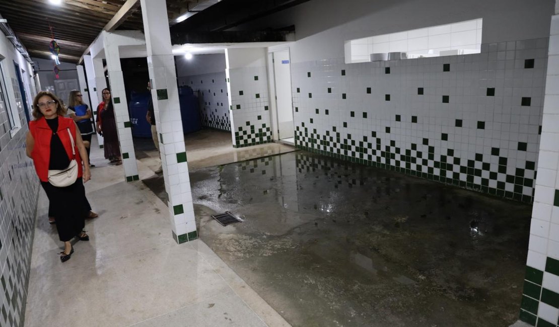 Força-tarefa formada por MPAL, MPF, MPT e DPE fiscaliza escolas da EJAI e verifica deficiências em Maceió
