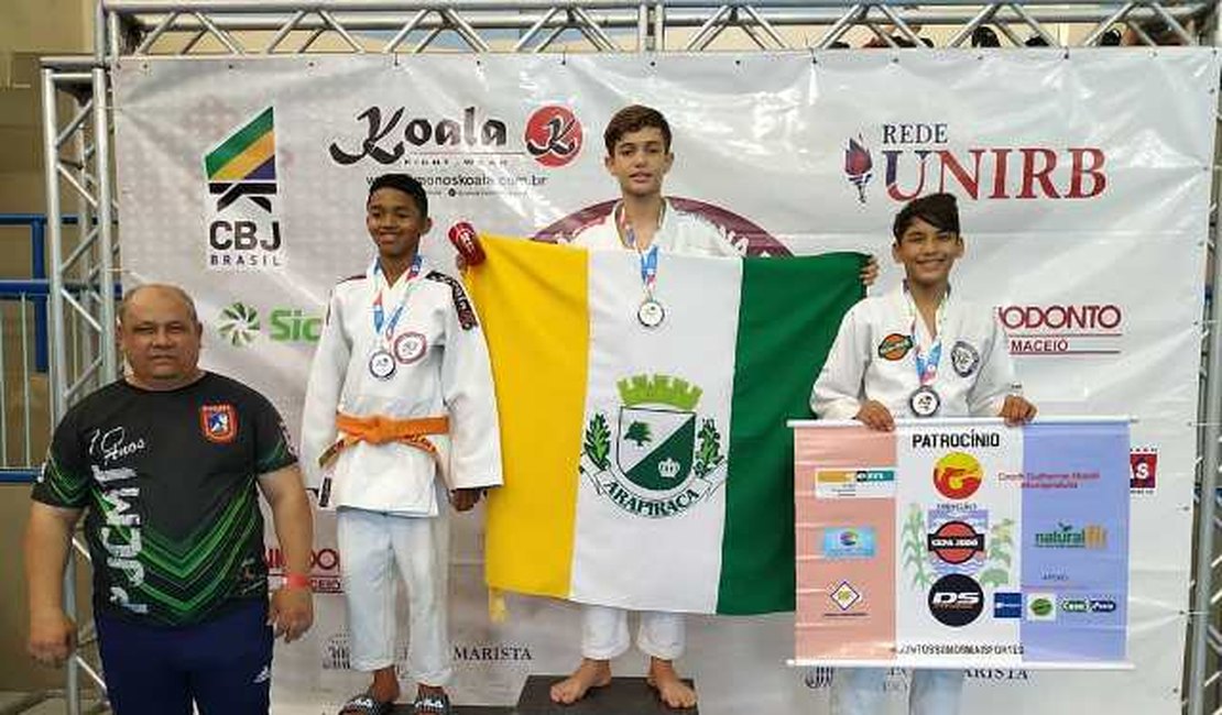 Instituto Andrade de Arapiraca ganha 35 medalhas no Campeonato de judô do Nordeste