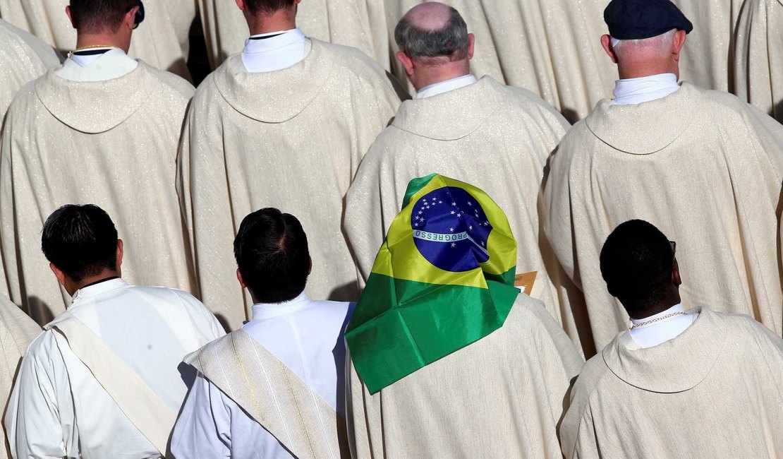 Papa torna santos os primeiros 30 mártires do Brasil